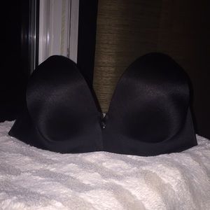 Victoria’s Secret bombshell strapless 🖤